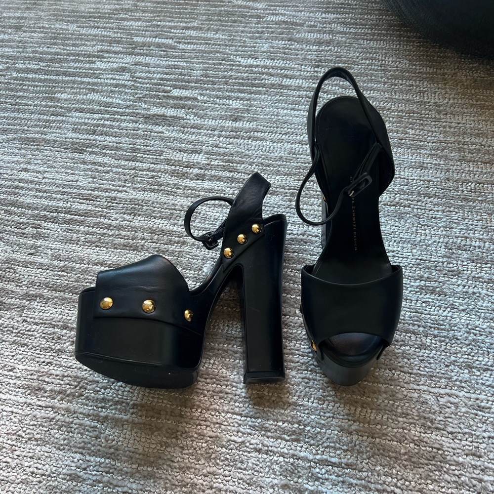 Giuseppe Zanotti Platform Sandals